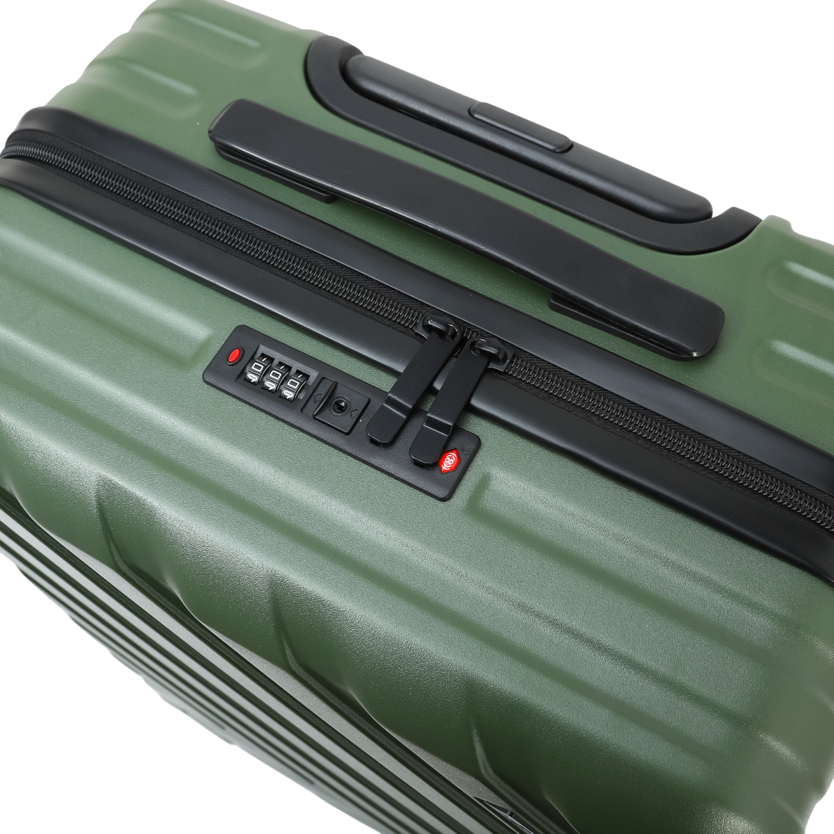 Nomado Horizon 2.0 suitcase in green with a handle, a TSA lock and a zipper – close-up