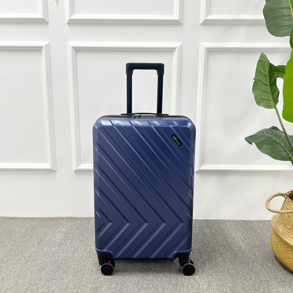 Nomado Horizon 2.0 suitcase in blue with a textured surface – detail view